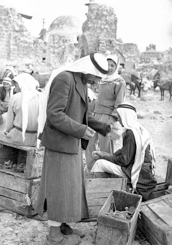 سوق طبريا 1949